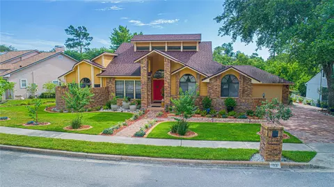 113 Oak Leaf Ln, Longwood, FL 32779
