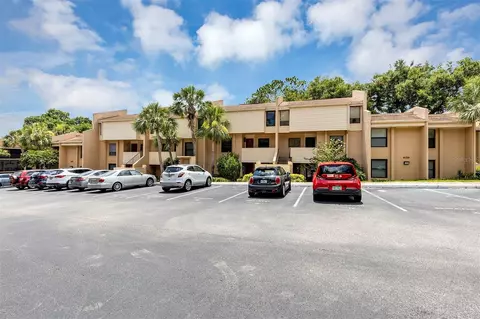 600 Cranes Way #202, Altamonte Springs, FL 32701