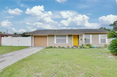 2548 Academy Ave, Deltona, FL 32738