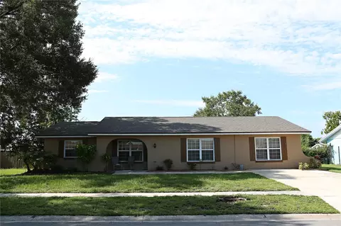 1303 Pinewood Ln, Ocoee, FL 34761