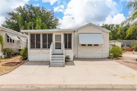 134 Canna Ln, Davenport, FL 33837