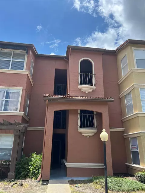 5160 Conroy Rd #34, Orlando, FL 32811