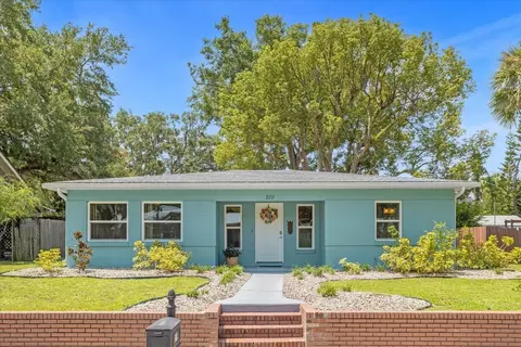 219 W 17th St, Sanford, FL 32771