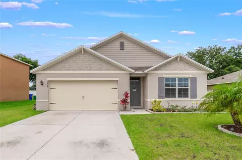 2554 Glacier Express Ln, Tavares, FL 32778