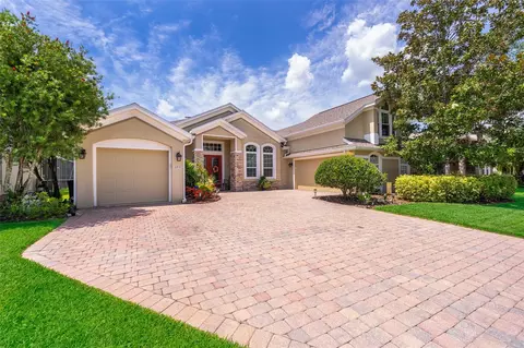 393 Old Alemany Pl, Oviedo, FL 32765