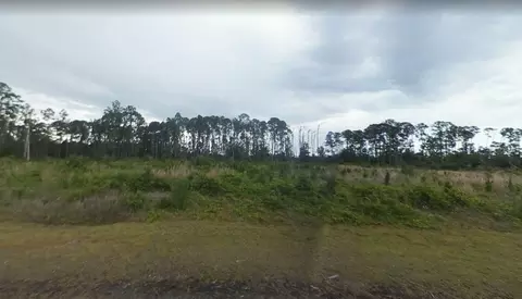 118 Gaillardia Dr, Indian Lake Estates, FL 33855