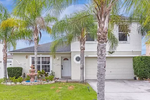 1909 Lakeview Pl, Poinciana, FL 34759