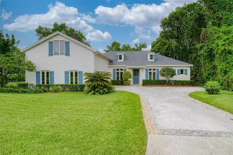 323 W Trotters Dr, Maitland, FL 32751