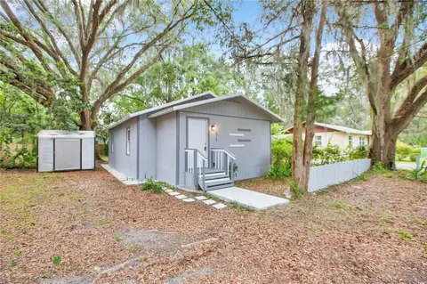 1918 NE 17 Way, Gainesville, FL 32641