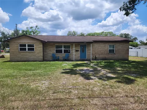 1603 E Linda St, Plant City, FL 33563