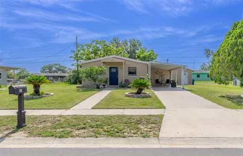613 N 3rd St, Haines City, FL 33844