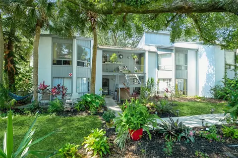 2418 Lemon Tree Ln, Orlando, FL 32839