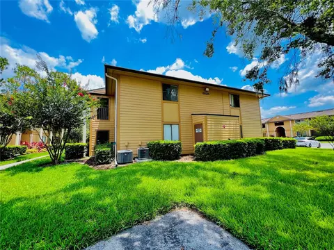 6025 Scotchwood Gln #202, Orlando, FL 32822