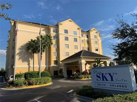 7601 Canada Ave #312, Orlando, FL 32819