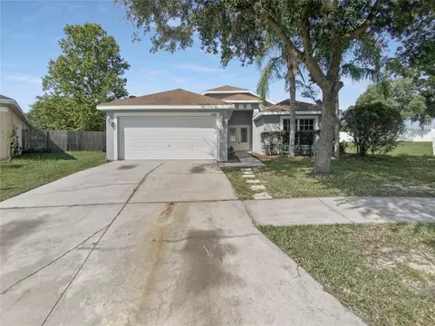 5645 Passing Pine Ln, Zephyrhills, FL 33541