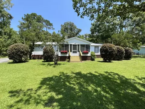7409 County Road 381, Wewahitchka, FL 32465