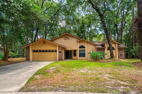 1167 Buttonwood Cir, Altamonte Springs, FL 32714
