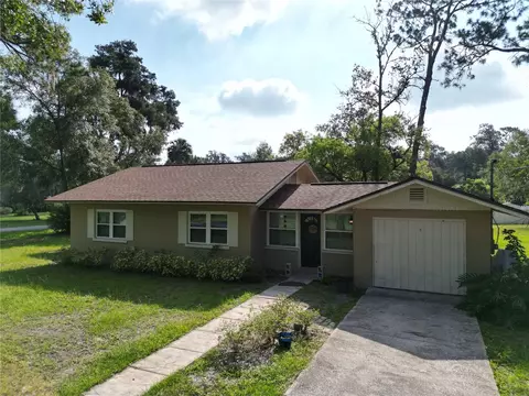 387 N Summit Ave, Lake Helen, FL 32744