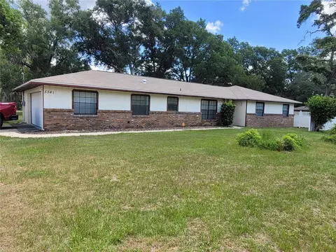 5541 SE 28th St, Ocala, FL 34480