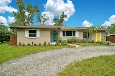 108 S Stone St, Deland, FL 32720