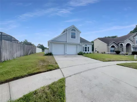 2055 Sue Ellen Ct, Apopka, FL 32703