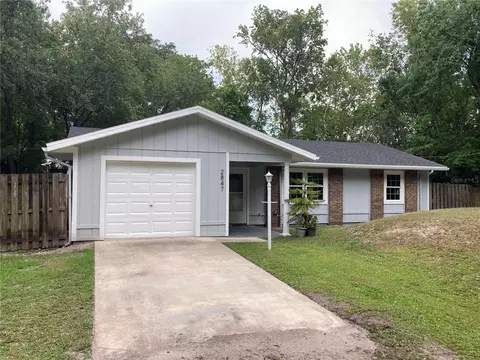 2847 Belinda Dr, Deland, FL 32720