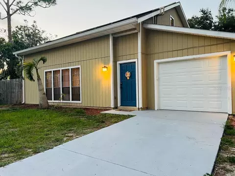 121 Burney Rd, Osprey, FL 34229