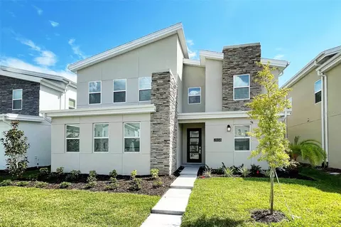 2858 Bookmark Dr, Kissimmee, FL 34746