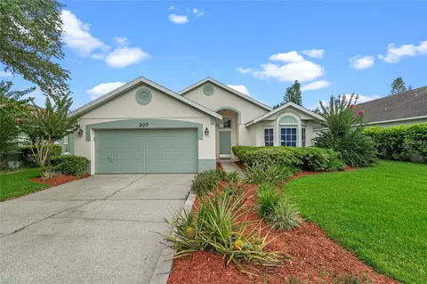 207 Crossbill Ct, Orlando, FL 32828