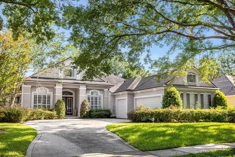 8823 Great Cove Dr, Orlando, FL 32819