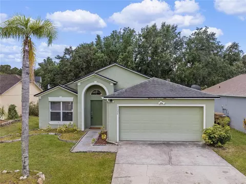 17048 Woodcrest Way, Clermont, FL 34714