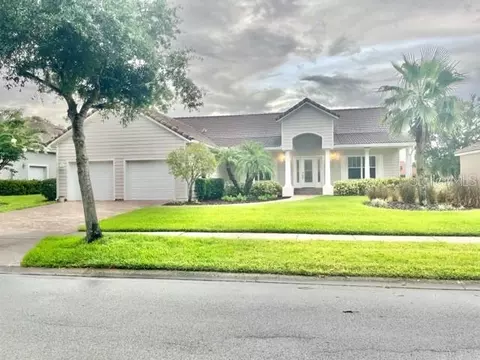 2744 Kissimmee Bay Cir, Kissimmee, FL 34744