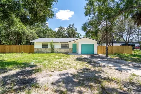 102 12th Ave E, Bradenton, FL 34208