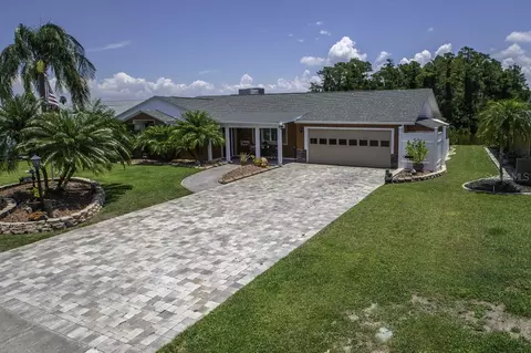 1617 Bunker Hill Dr, Sun City Center, FL 33573