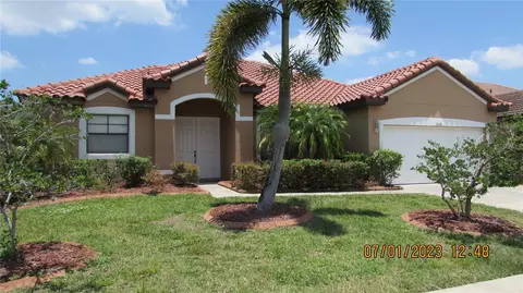 3038 Camino Real Dr S, Kissimmee, FL 34744