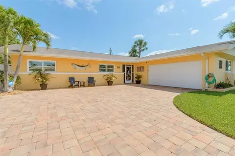 340 Dorset Dr, Cocoa Beach, FL 32931