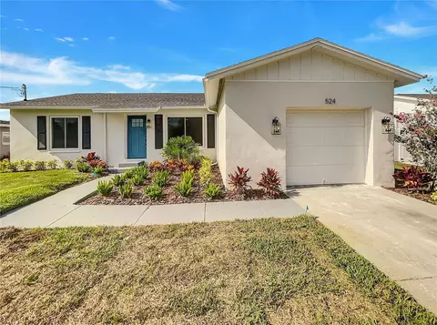 524 Fox Run Trl, Apollo Beach, FL 33572