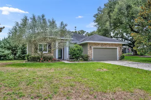 506 Canopy Ln, Lady Lake, FL 32159