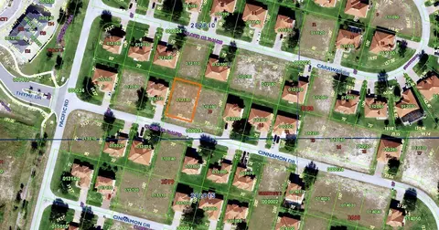 407 Cinnamon Dr, Poinciana, FL 34759