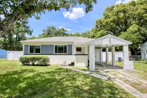 2554 S Palmetto Ave, Sanford, FL 32773