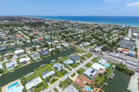 350 Angelo Ln, Cocoa Beach, FL 32931