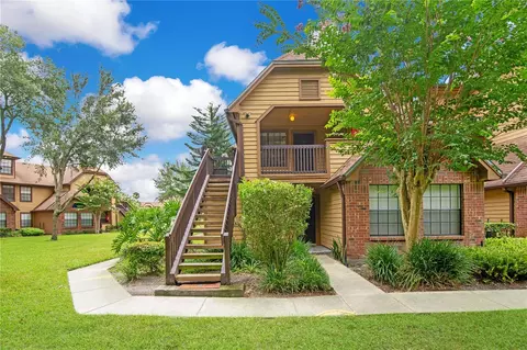 415 Lakepointe Dr #201, Altamonte Springs, FL 32701