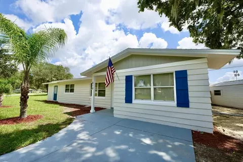 610 Scenic St, Leesburg, FL 34748