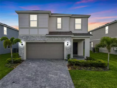 2211 Lelani Cir, Davenport, FL 33897