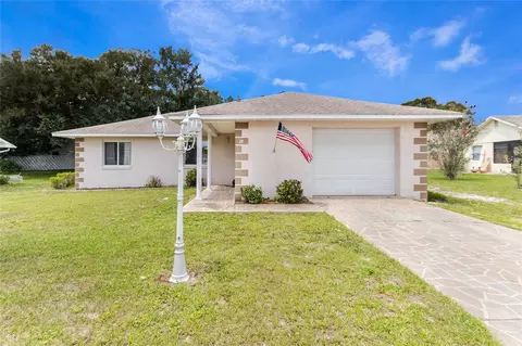 29 Forest Dr, Davenport, FL 33837