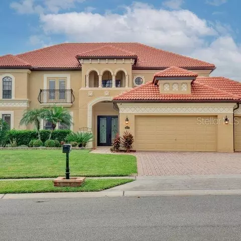 2812 Falconhill Dr, Apopka, FL 32712