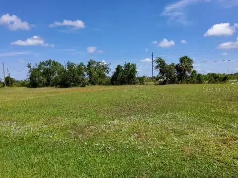 30206 Beech Rd, Punta Gorda, FL 33982