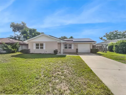 136 Lameraux Rd, Winter Haven, FL 33884