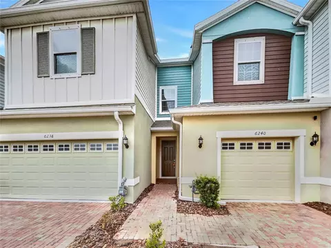 6240 Camino Dr, Apollo Beach, FL 33572
