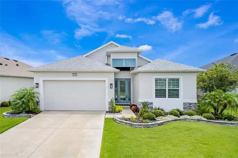 8708 Providence Ct, Mount Dora, FL 32757